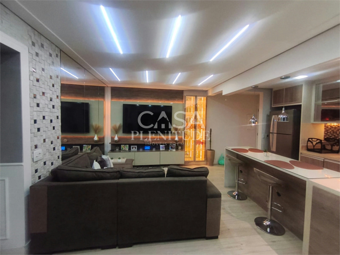 Apartamento à venda com 3 quartos, sendo 1 suíte, em Chácara Pavoeiro, Cotia, SP