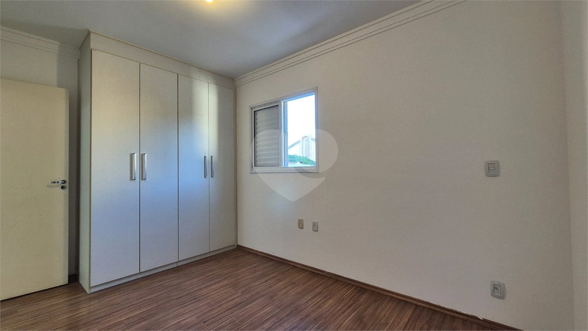 Apartamento à venda com 3 quartos, sendo 1 suíte,  em Vila Jardini, Sorocaba, SP