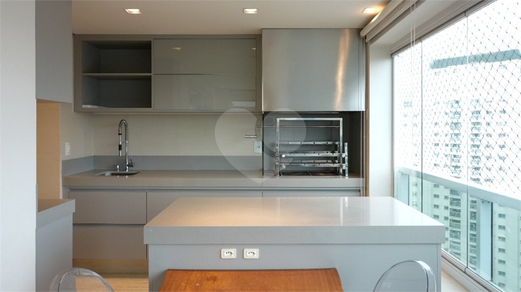 Apartamento à venda com 3 suítes em Brooklin, São Paulo, SP