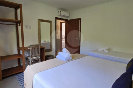 Casa à venda com 3 quartos, sendo 1 suíte, no Centro / Arraial D'ajuda, Porto Seguro, BA