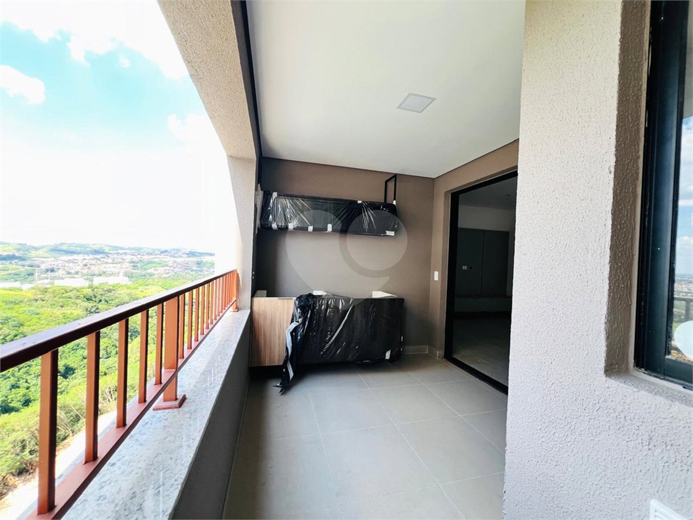 Apartamento para alugar com 2 quartos, sendo 1 suíte, em Parque Morumbi, Votorantim, SP