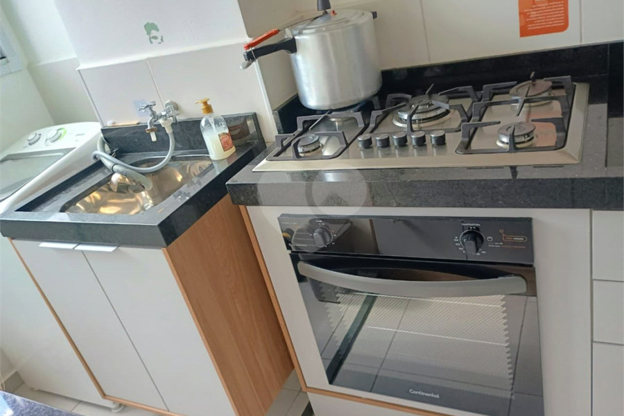 Apartamento à venda com 2 quartos em Lapa, São Paulo, SP