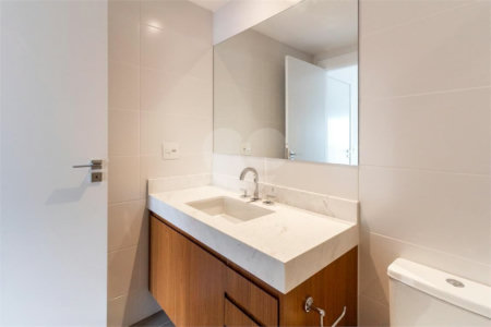 Apartamento à venda com 1 quarto em Vila Uberabinha, São Paulo, SP
