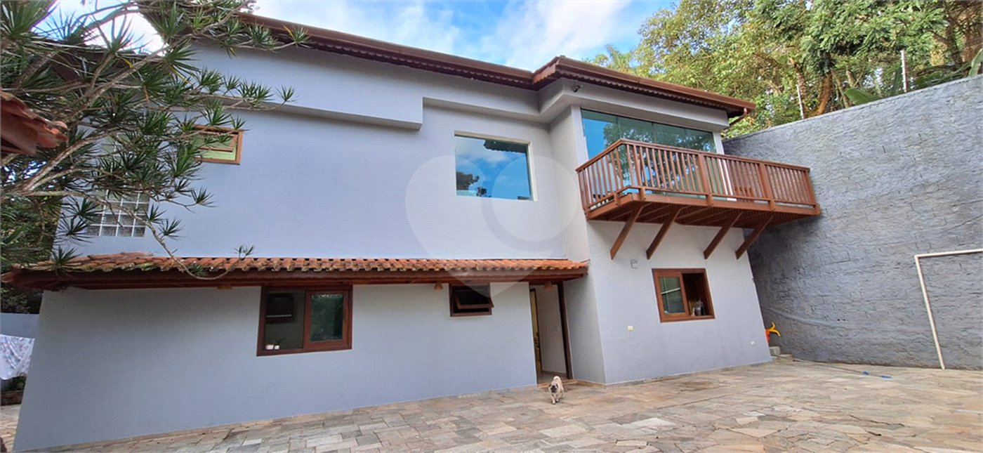 Casa à venda ou para alugar com 4 quartos, sendo 2 suítes, em Serra da Cantareira, Mairiporã, SP