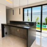 Casa à venda com 3 quartos no condomínio Residencial Costa Leste, Três Lagoas - MS