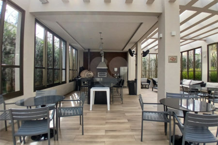 Apartamento à venda com 3 suítes em Santa Teresinha, São Paulo, SP
