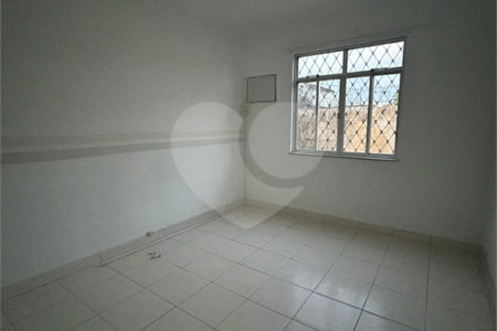 Apartamento à venda com 2 quartos em Marechal Hermes, Rio de Janeiro, RJ