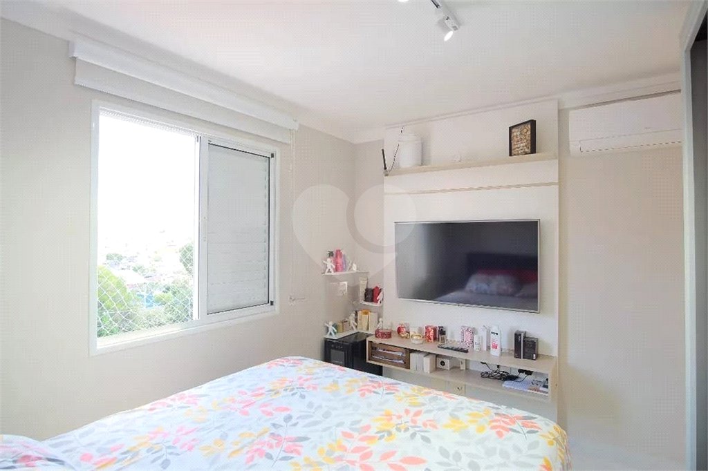 Apartamento à venda com 3 quartos, sendo 1 suíte,  em Vila Matilde, São Paulo, SP