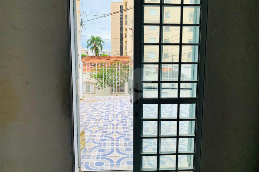 Sobrado de 150m2 com 4 dormitórios e 1 vaga à venda na Chácara Inglesa