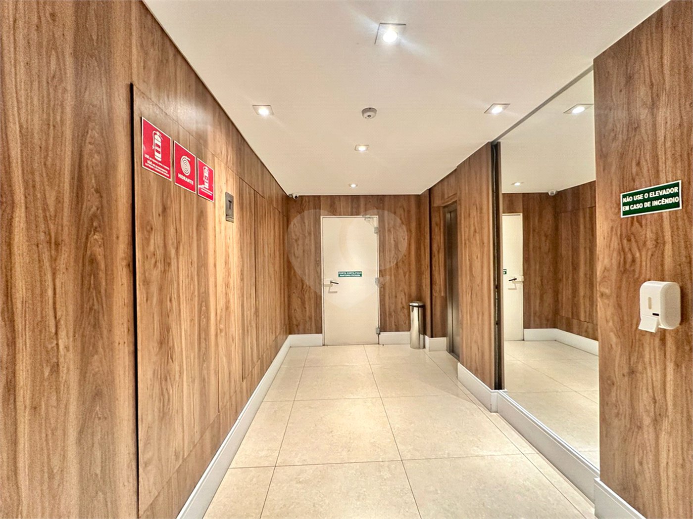 Apartamento à venda com 2 quartos, sendo 1 suíte, em Santana, São Paulo, SP