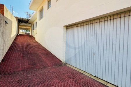 Casa à venda com 4 quartos, sendo 2 suítes,  em Vila Galvão, Guarulhos, SP
