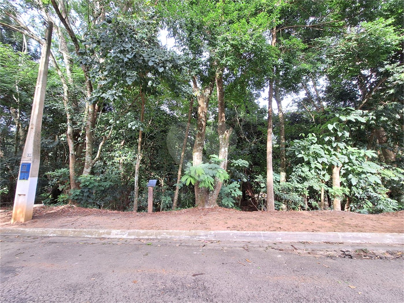 Casa à venda com 3 suítes no condomínio Villaggio Capriccio, Louveira - SP