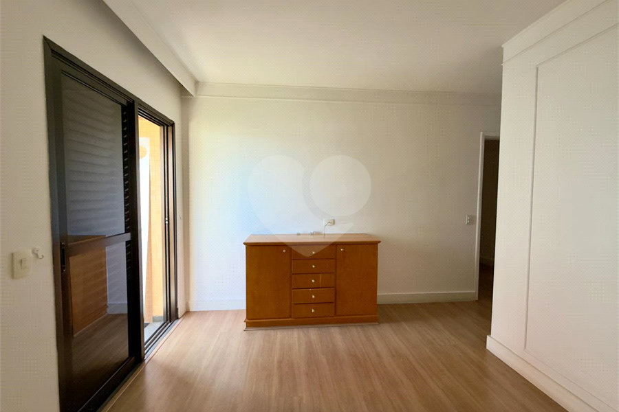 Apartamento à venda com 4 quartos, sendo 2 suítes, em Santana, São Paulo, SP