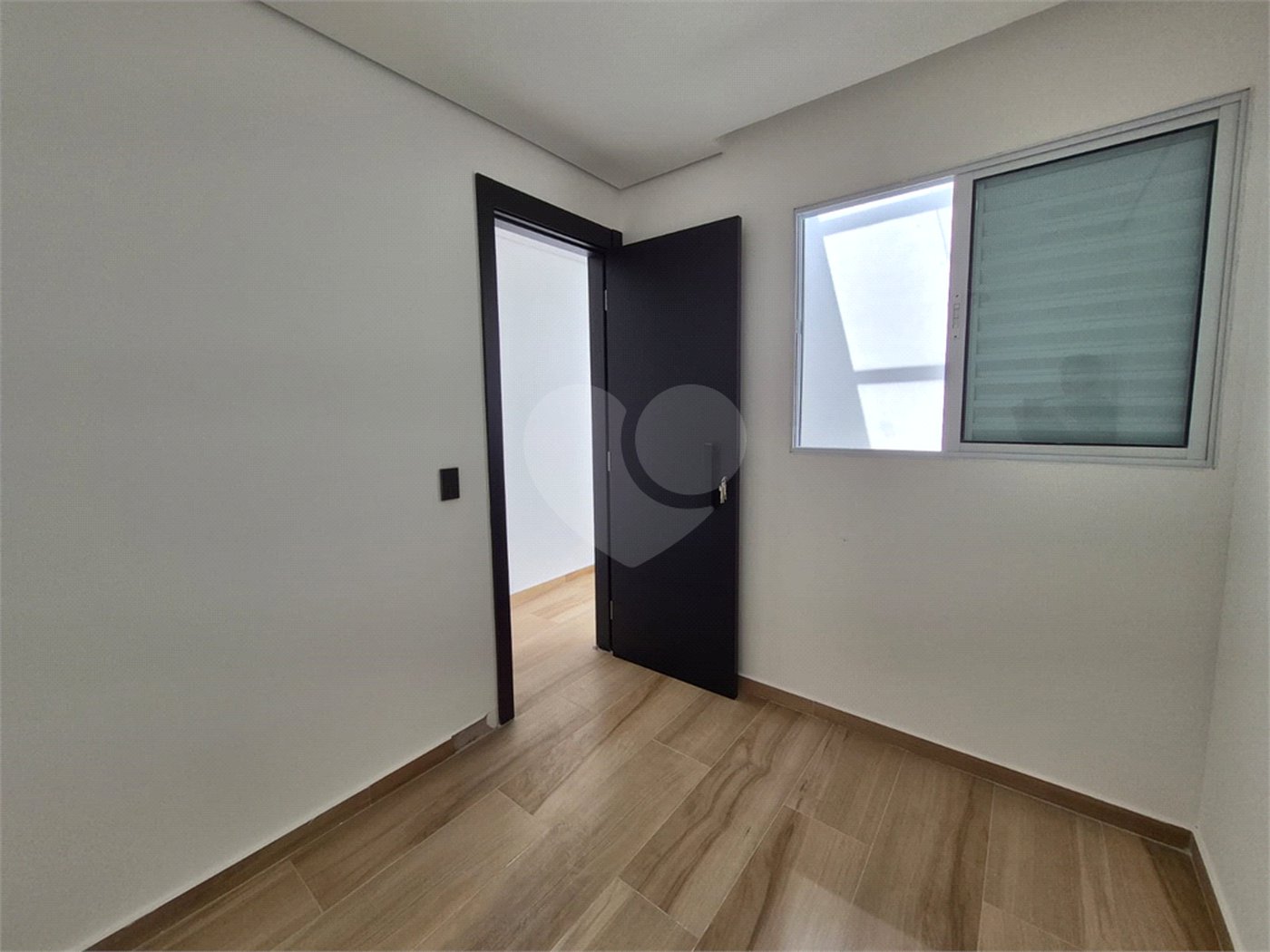 Sobrado à venda com 3 quartos, sendo 1 suíte, em Cidade dos Bandeirantes, São Paulo, SP