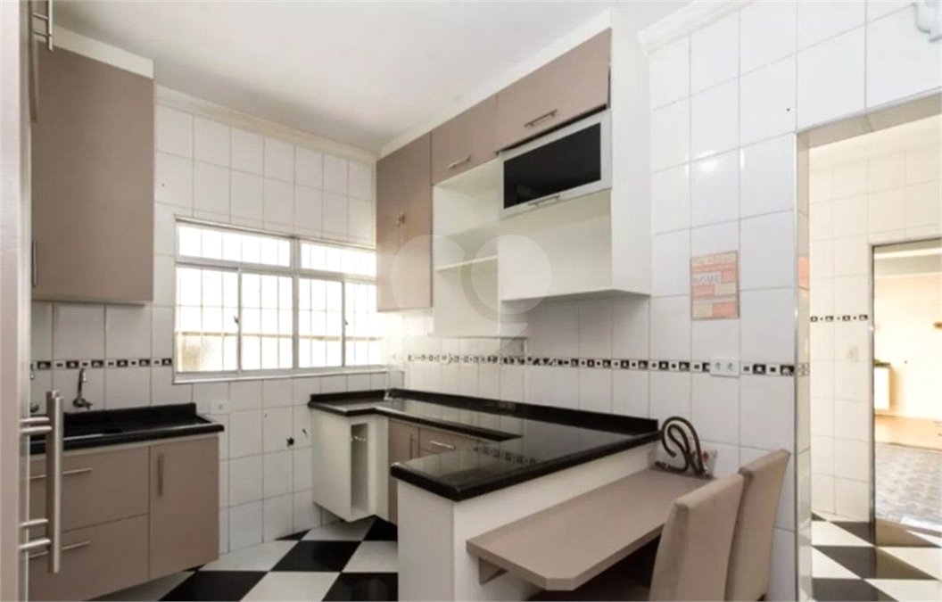 Casa à venda com 5 quartos, sendo 1 suíte, em Vila Rosália, Guarulhos, SP
