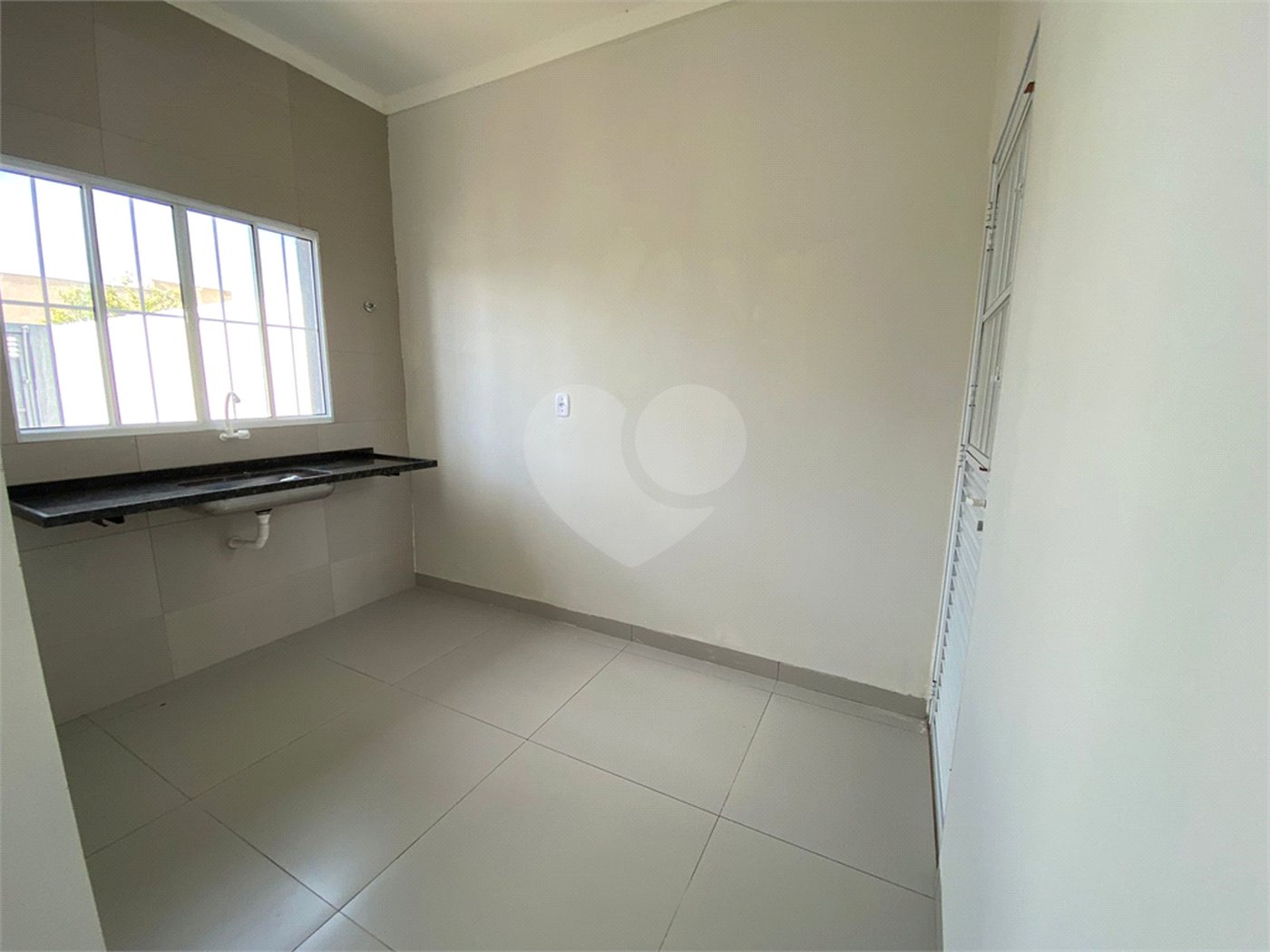 Casa à venda com 2 quartos em Bela Vista da Lagoa, Três Lagoas, MS
