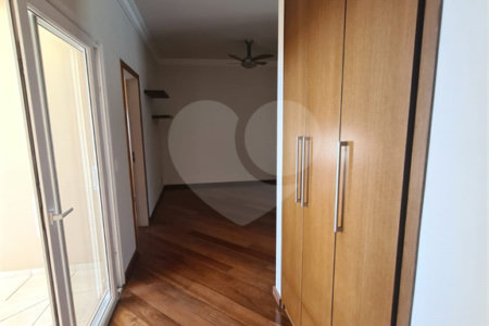 Casa à venda com 3 suítes no condomínio Vinhas da Vista Alegre - Lado Sede, Vinhedo - SP