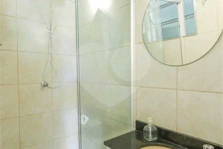 Casa à venda com 4 quartos, sendo 1 suíte, em Jardim Franca, São Paulo, SP