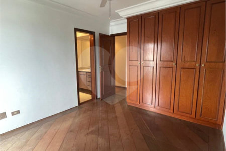 Apartamento à venda com 4 quartos, sendo 3 suítes, no Centro, São Bernardo do Campo, SP