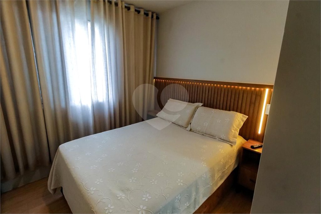 Apartamento à venda com 2 quartos, sendo 1 suíte, em Parque Reboucas, São Paulo, SP