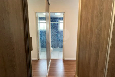 Apartamento à venda com 4 quartos, sendo 2 suítes,  em Vila Nova Socorro, Mogi das Cruzes, SP