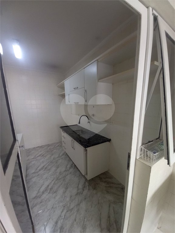 Apartamento à venda com 3 quartos, sendo 1 suíte,  em Vila Olímpia, São Paulo, SP