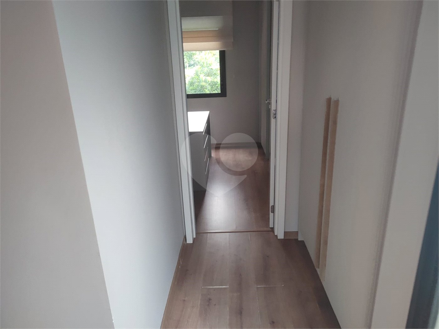 Casa à venda com 2 suítes no condomínio Vue 26, Atibaia - SP