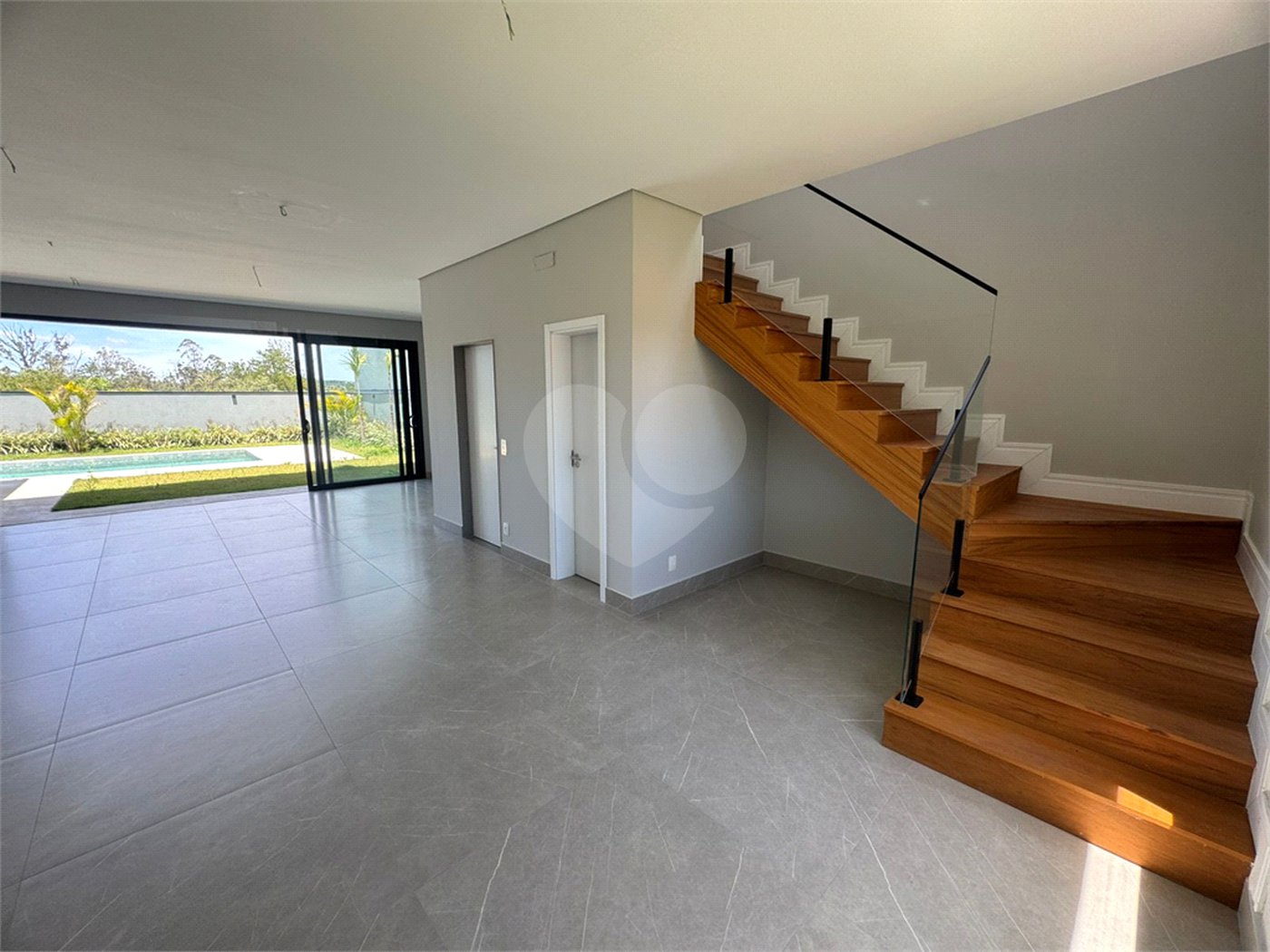 Casa à venda com 4 suítes no condomínio Villas do Golf, Itu - SP