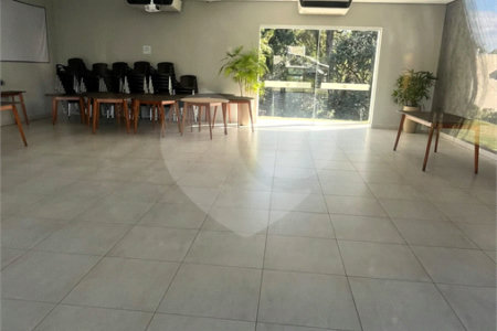 Casa à venda ou para alugar com 2 quartos, sendo 4 suítes, no condomínio Residencial Jardim Bréscia, Indaiatuba - SP