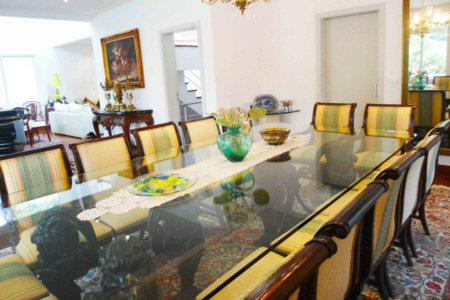 Casa à venda com 4 suítes no condomínio Vila Alba, São Paulo - SP