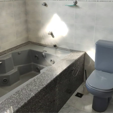 Sobrado à venda com 2 quartos, sendo 1 suíte, em Parque das Rosas, Itu, SP