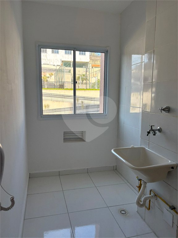 Apartamento à venda com 2 quartos em Jardim Rodrigues Alves, Ferraz de Vasconcelos, SP