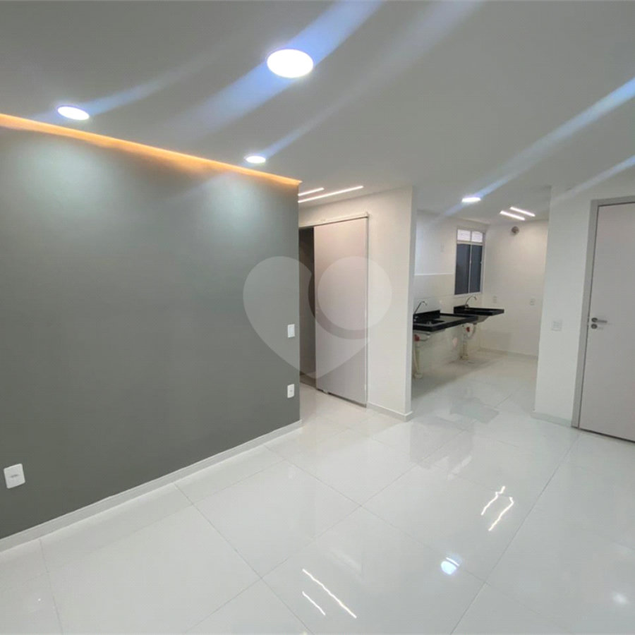 Apartamento à venda com 2 quartos em Santíssimo, Rio de Janeiro, RJ