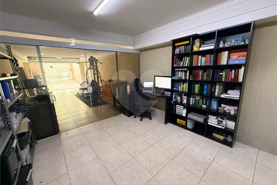 Casa à venda com 4 quartos em Vila Fiat Lux, São Paulo