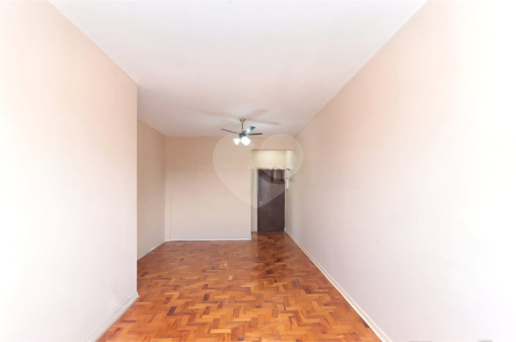 Apartamento espaçoso próximo ao Metrô Santa Cecília com forte potencial de valorização