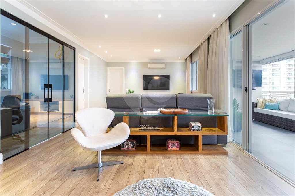 Apartamento na Rua Doutor Antônio Bento , 504 com 135m2 com 3 Suítes e 2 vagas de garagem