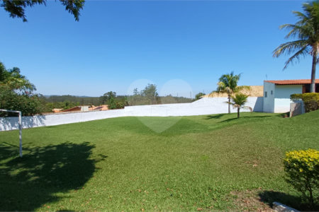 Casa à venda com 3 quartos, sendo 1 suíte, no condomínio Santa Inês, Itu - SP