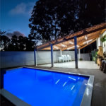 Casa à venda com 3 quartos, sendo 1 suíte, no condomínio Caconde, São Bernardo do Campo - SP