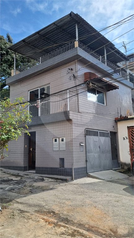 Sobrado à venda com 5 quartos em Vila Santos, São Paulo, SP