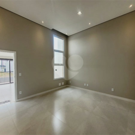 Casa à venda com 3 quartos, sendo 1 suíte, em Jardim Bom Sucesso, Indaiatuba, SP