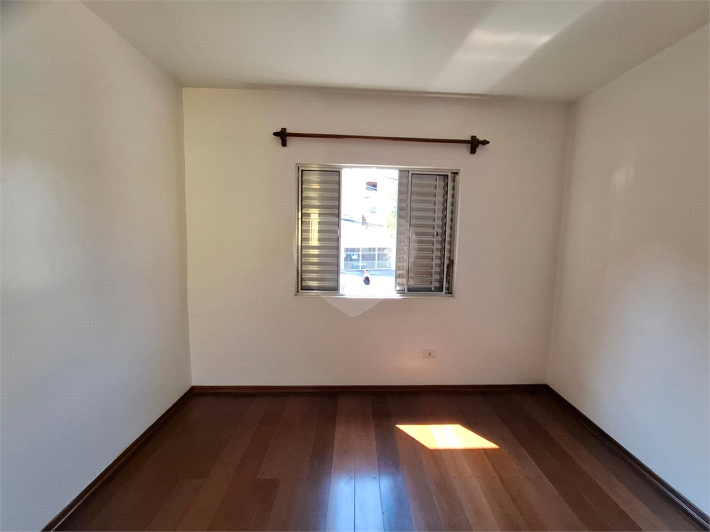 Sobrado à venda com 3 quartos no Brasilândia, São Paulo, SP