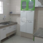 Sobrado à venda com 2 quartos em Vila das Palmeiras, Guarulhos, SP