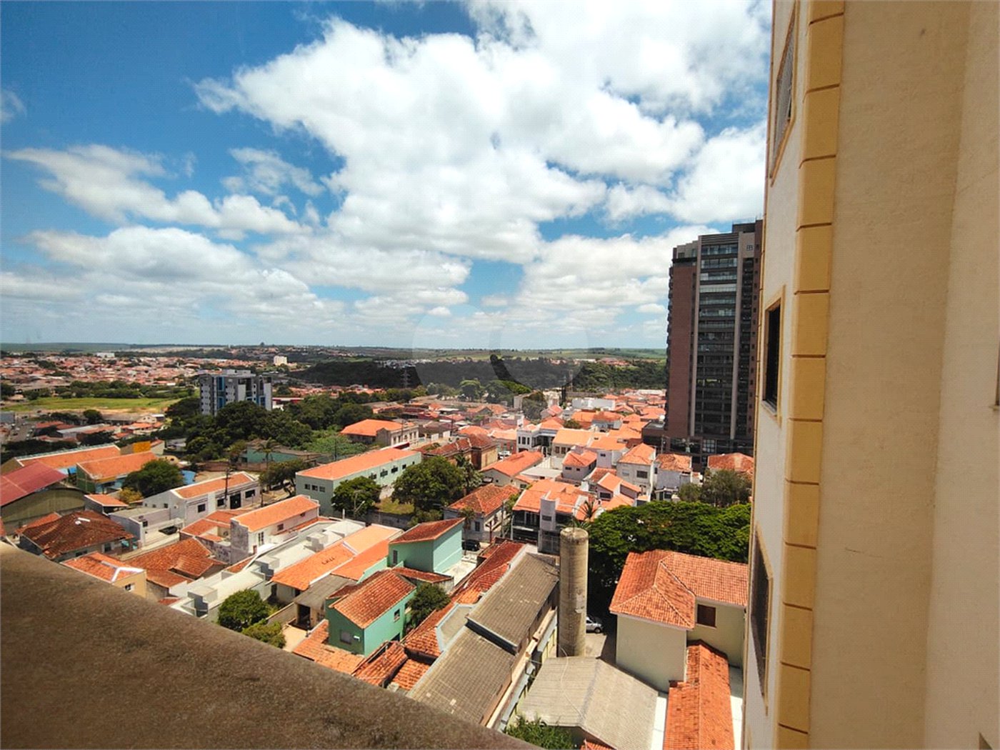 Apartamento à venda ou para alugar com 3 quartos, sendo 1 suíte, no Centro, Itapetininga, SP