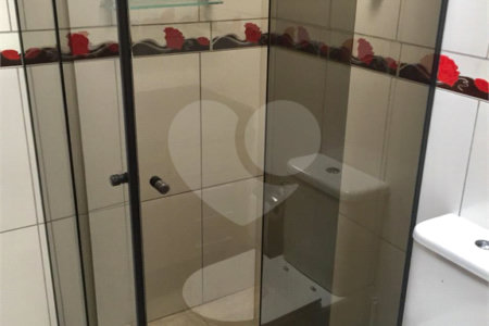 Casa à venda com 2 quartos, sendo 1 suíte, em Socorro, São Paulo, SP