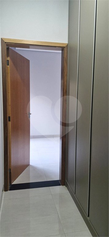 Casa à venda com 3 suítes no condomínio Campos do Conde Ii, Paulínia - SP