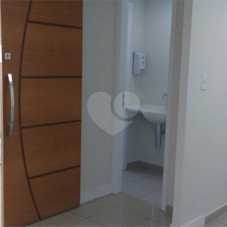 Sala à venda em Água Branca, São Paulo, SP