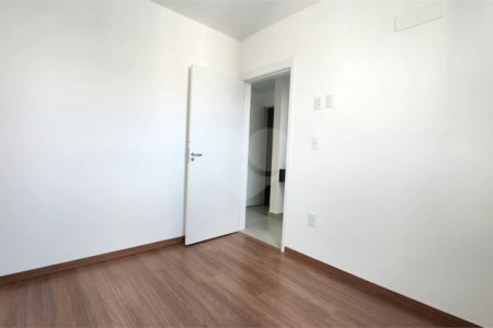 Apartamento à venda com 2 quartos, sendo 1 suíte,  em Parque Campolim, Sorocaba, SP