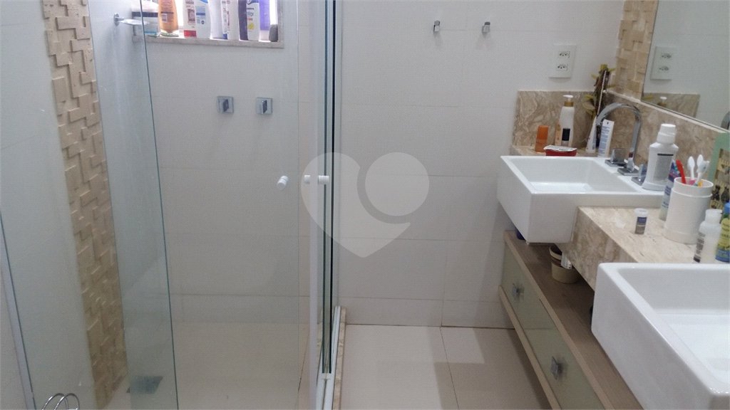 Apartamento à venda com 4 quartos, sendo 1 suíte,  em Tijuca, Rio de Janeiro, RJ