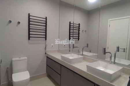 Casa à venda com 3 suítes no condomínio Lá Reserva Atibaia, Atibaia - SP