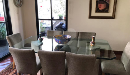 Apartamento à venda com 4 quartos, sendo 3 suítes,  em Indianópolis, São Paulo, SP